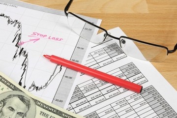 一个月净值跌12%建信科学技术创新成高位接盘侠