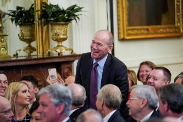 特朗普不让关闭波音拒以股权交流4200亿借款