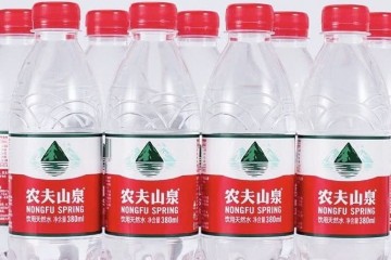 农民山泉敞开港股IPO母公司养生堂放出双响炮