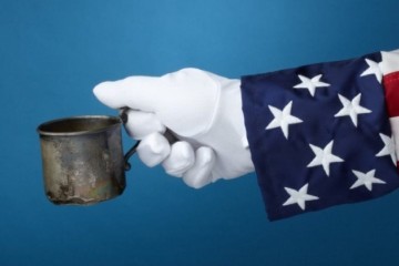 外媒美国的债款正在失控终将自作自受